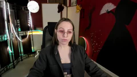 APHEX QUEEN online show from 8, 3, 2025