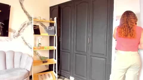 aphrodite online show from 23, 3, 2026