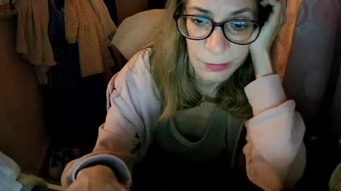 Snapshot of aphrodity_rox chatting on 6, 8, 2026 Aphrodity Rox online show from 6, 8, 2026