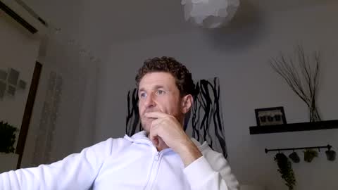 Snapshot of apollobest77 chatting on 9, 1, 2025 apollobest77 online show from 9, 1, 2025