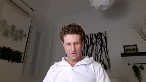 Snapshot of apollobest77 chatting on 11, 1, 2025 apollobest77 online show from 11, 1, 2025