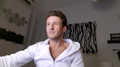 Snapshot of apollobest77 chatting on 14, 1, 2025 apollobest77 online show from 14, 1, 2025