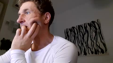 Snapshot of apollobest77 chatting on 27, 1, 2025 apollobest77 online show from 27, 1, 2025