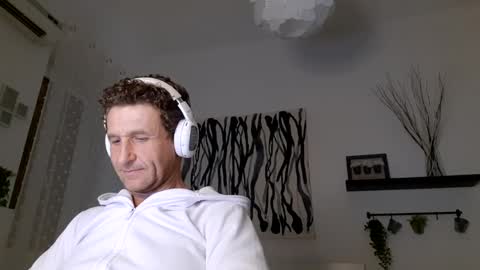 Snapshot of apollobest77 chatting on 29, 1, 2025 apollobest77 online show from 29, 1, 2025