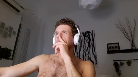 Snapshot of apollobest77 chatting on 30, 1, 2025 apollobest77 online show from 30, 1, 2025