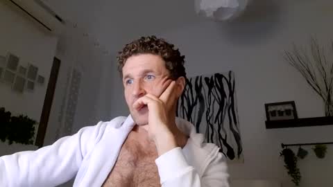 Snapshot of apollobest77 chatting on 30, 1, 2025 apollobest77 online show from 30, 1, 2025