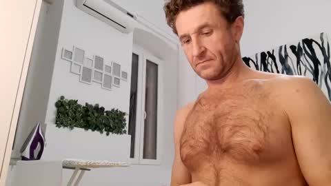 Snapshot of apollobest77 chatting on 1, 2, 2025 apollobest77 online show from 1, 2, 2025