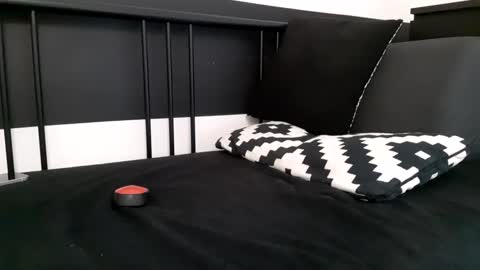 Snapshot of apollobest77 chatting on 4, 12, 2025 apollobest77 online show from 4, 12, 2025