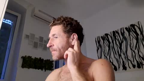 Snapshot of apollobest77 chatting on 7, 2, 2026 apollobest77 online show from 7, 2, 2026