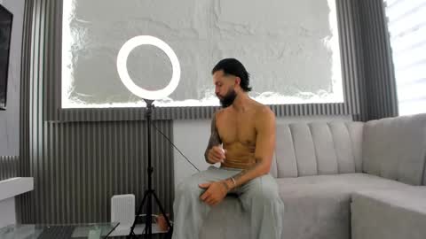 APOLO online show from 22, 2, 2025