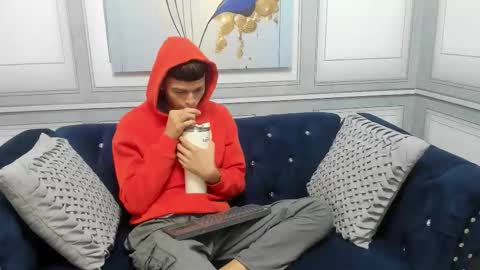   online show from 27, 3, 2026