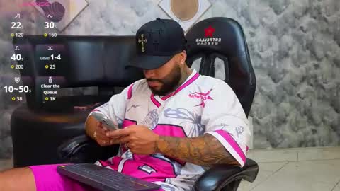 Snapshot of apolo_rousse chatting on 4, 2, 2026 Apolo online show from 4, 2, 2026