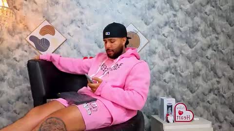 Snapshot of apolo_rousse chatting on 23, 2, 2026 Apolo online show from 23, 2, 2026