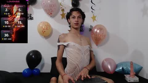 Snapshot of apolo_smith001 chatting on 22, 11, 2025 Apolo online show from 22, 11, 2025