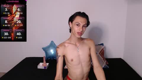 Snapshot of apolo_smith001 chatting on 27, 11, 2025 Apolo online show from 27, 11, 2025