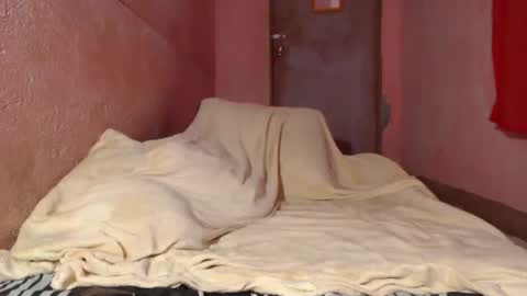 applelegaspi online show from 26, 1, 2025