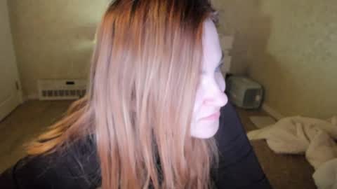 appleyummybuns online show from 31, 3, 2026