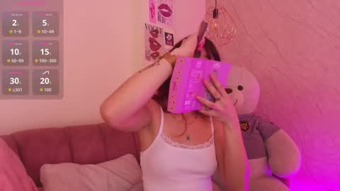   online show from 9, 9, 2025