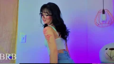   online show from 28, 2, 2026