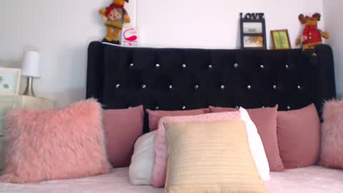 Snapshot of april_harrys chatting on 28, 12, 2024 April online show from 28, 12, 2024