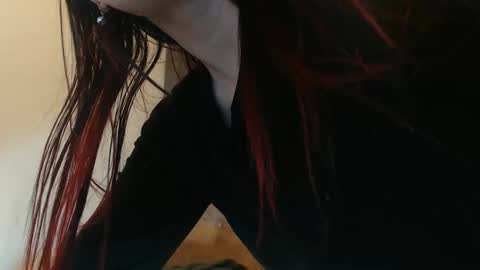 Snapshot of april_harrys chatting on 15, 1, 2025 April online show from 15, 1, 2025