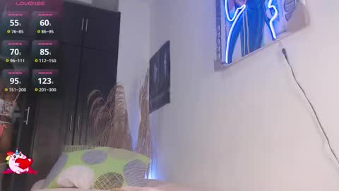          online show from 22, 9, 2025