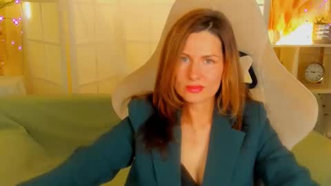 aprill_o_nill online show from 7, 12, 2024