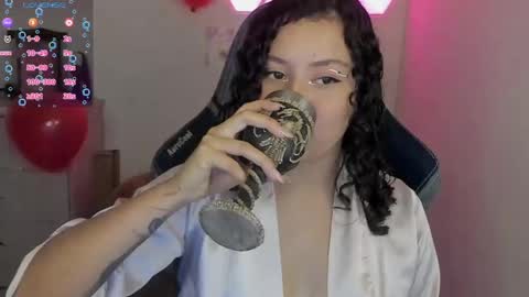 aqua emilly online show from 15, 2, 2025