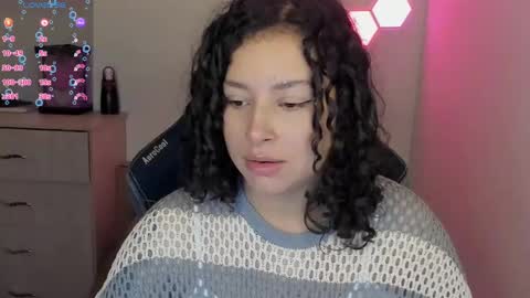 aqua emilly online show from 21, 2, 2025