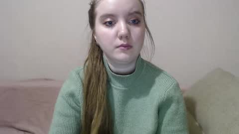 Snapshot of aquanarmin chatting on 15, 12, 2024 Josefin online show from 15, 12, 2024