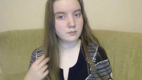 Snapshot of aquanarmin chatting on 15, 10, 2025 Josefin online show from 15, 10, 2025