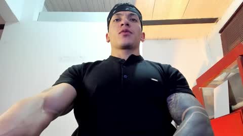 Jonathan online show from 6, 10, 2025