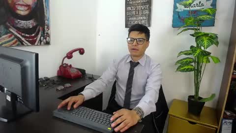 Snapshot of aquilestaylor chatting on 24, 6, 2026 aquilestaylor online show from 24, 6, 2026