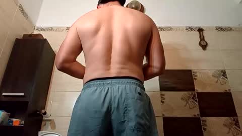 aquinn2000 online show from 14, 9, 2025