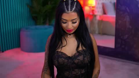 arabellaposh online show from 4, 10, 2025