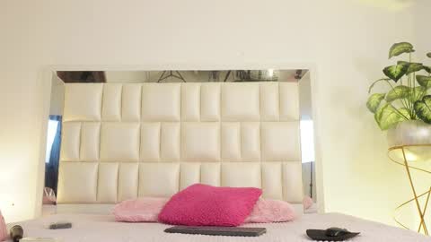   online show from 11, 2, 2025