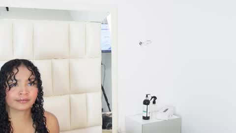 Snapshot of aradia_01 chatting on 17, 1, 2026 online show from 17, 1, 2026