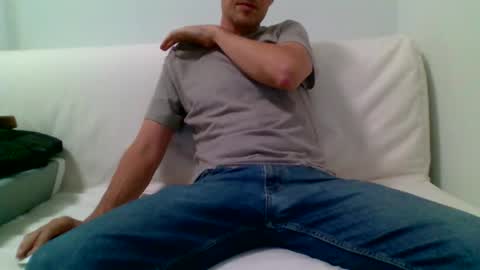 aragon9999 online show from 1, 10, 2025