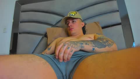 Snapshot of archie_1234 chatting on 31, 10, 2025 Archie online show from 31, 10, 2025