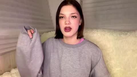 Caroline online show from 3, 3, 2026