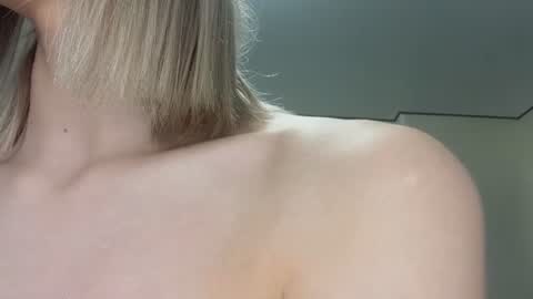 Caroline online show from 11, 7, 2026