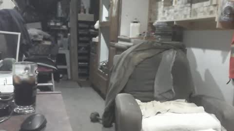 arealshowoff online show from 25, 3, 2026