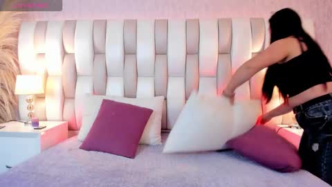 ari_lynn_ online show from 15, 1, 2026