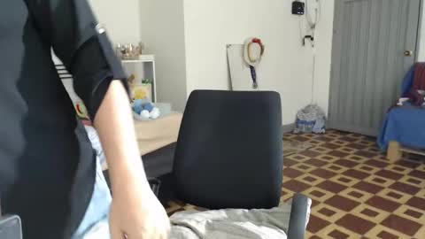 Snapshot of aria_andradee chatting on 13, 9, 2025 aria_andradee online show from 13, 9, 2025