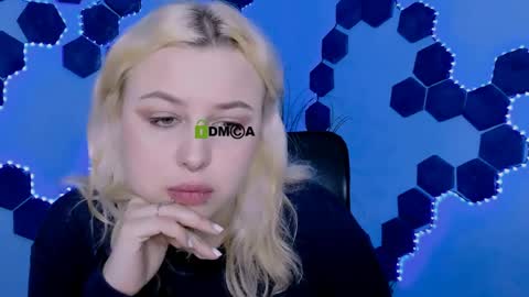 aria_blaze_ online show from 1, 4, 2026