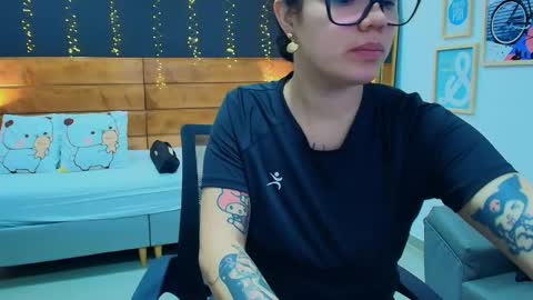 Ari  online show from 26, 4, 2026