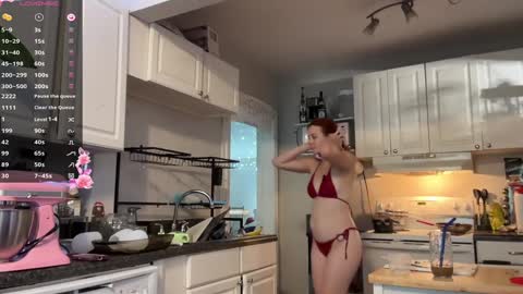 Aria Fields online show from 10, 9, 2025