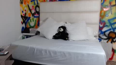 Snapshot of aria_martiin chatting on 5, 12, 2024 aria online show from 5, 12, 2024