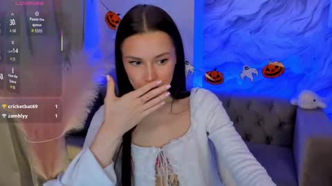 aria_mila online show from 25, 10, 2025