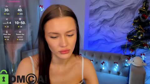 aria_mila online show from 22, 12, 2025